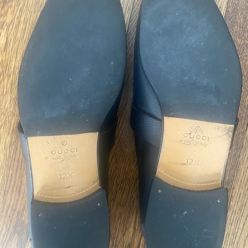 Gucci Black Leather Loafers with Silver Buckle - Picture 6 of 7